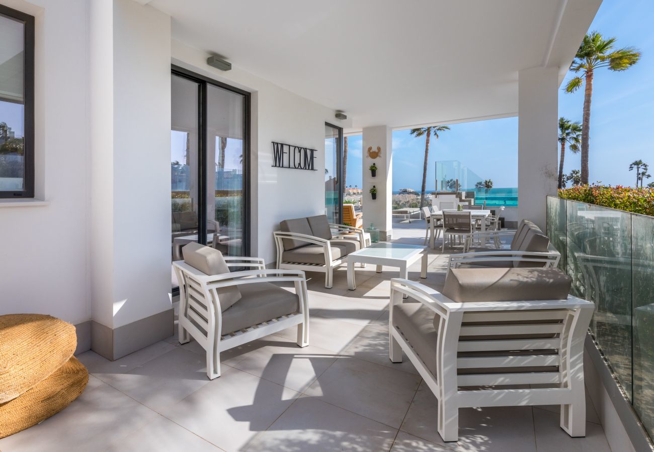 Apartamento en Mijas Costa - Santa Barbara Heights III CLC - lujo, piscina privada, vista del mar