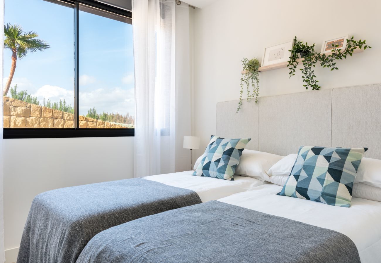 Apartamento en Mijas Costa - Santa Barbara Heights III CLC - lujo, piscina privada, vista del mar