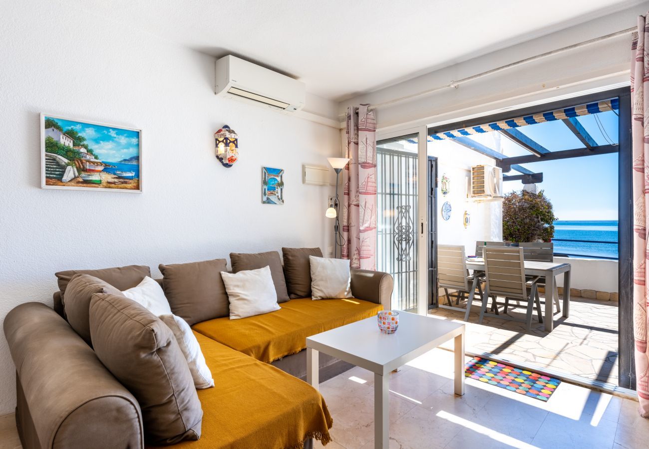 Apartamento en Mijas Costa - Pequeño paraíso en la playa de Calahonda I