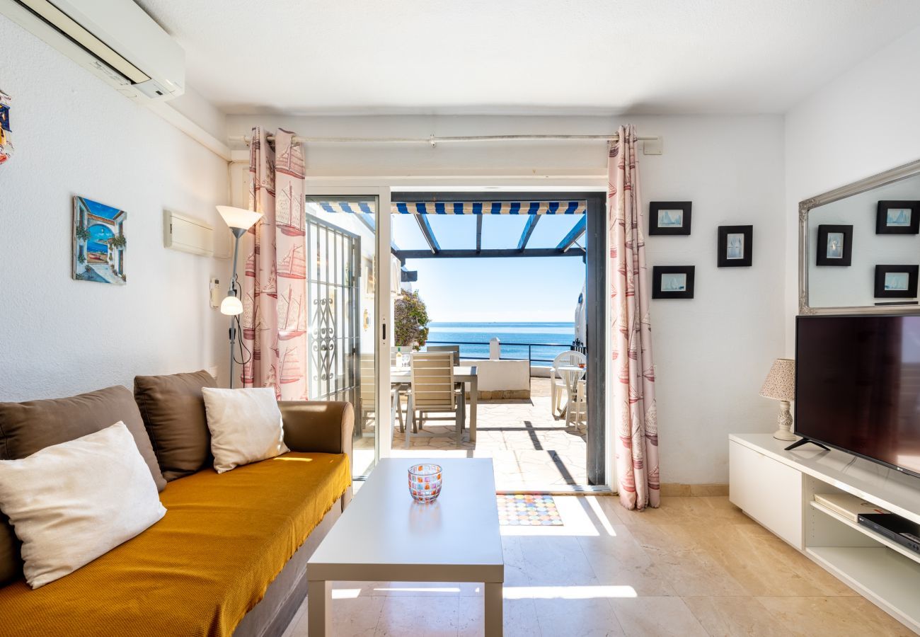 Apartamento en Mijas Costa - Pequeño paraíso en la playa de Calahonda I