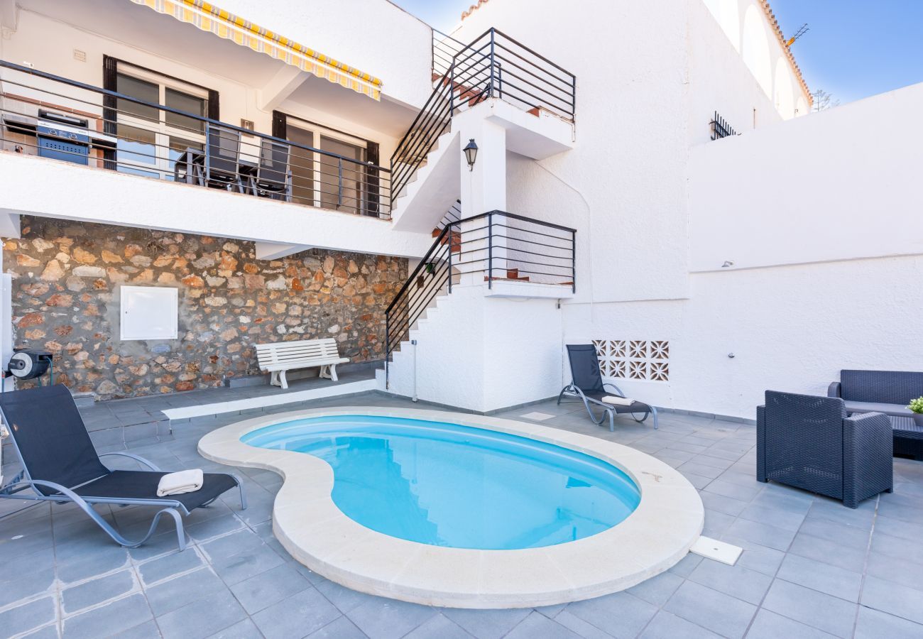 Apartamento en Benalmádena - Torremuelle | adosado de dos habitaciones con piscina privada | BBQ