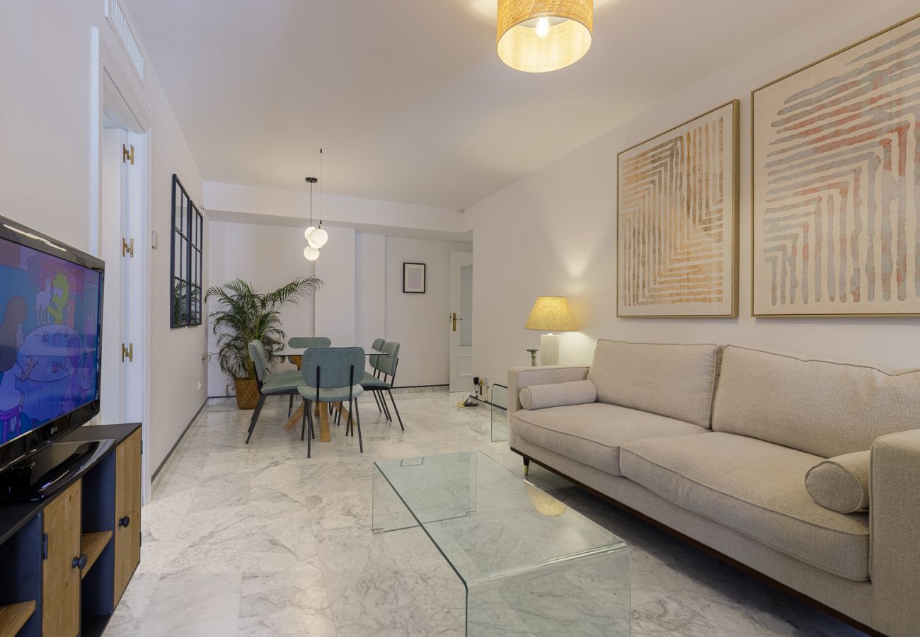 Apartamento en Málaga - Malagueta Palmeral de las Sorpresas