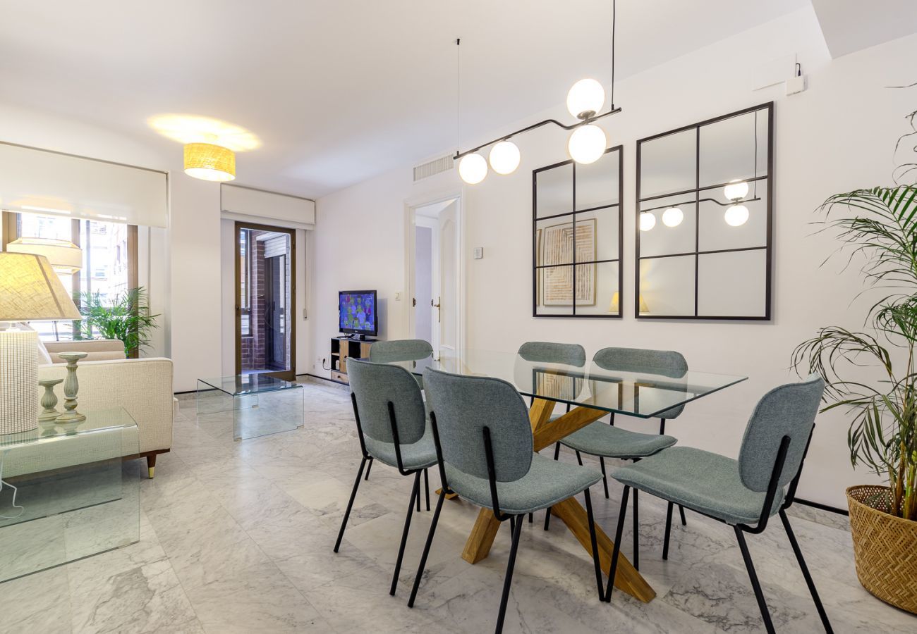 Apartamento en Málaga - Malagueta Palmeral de las Sorpresas