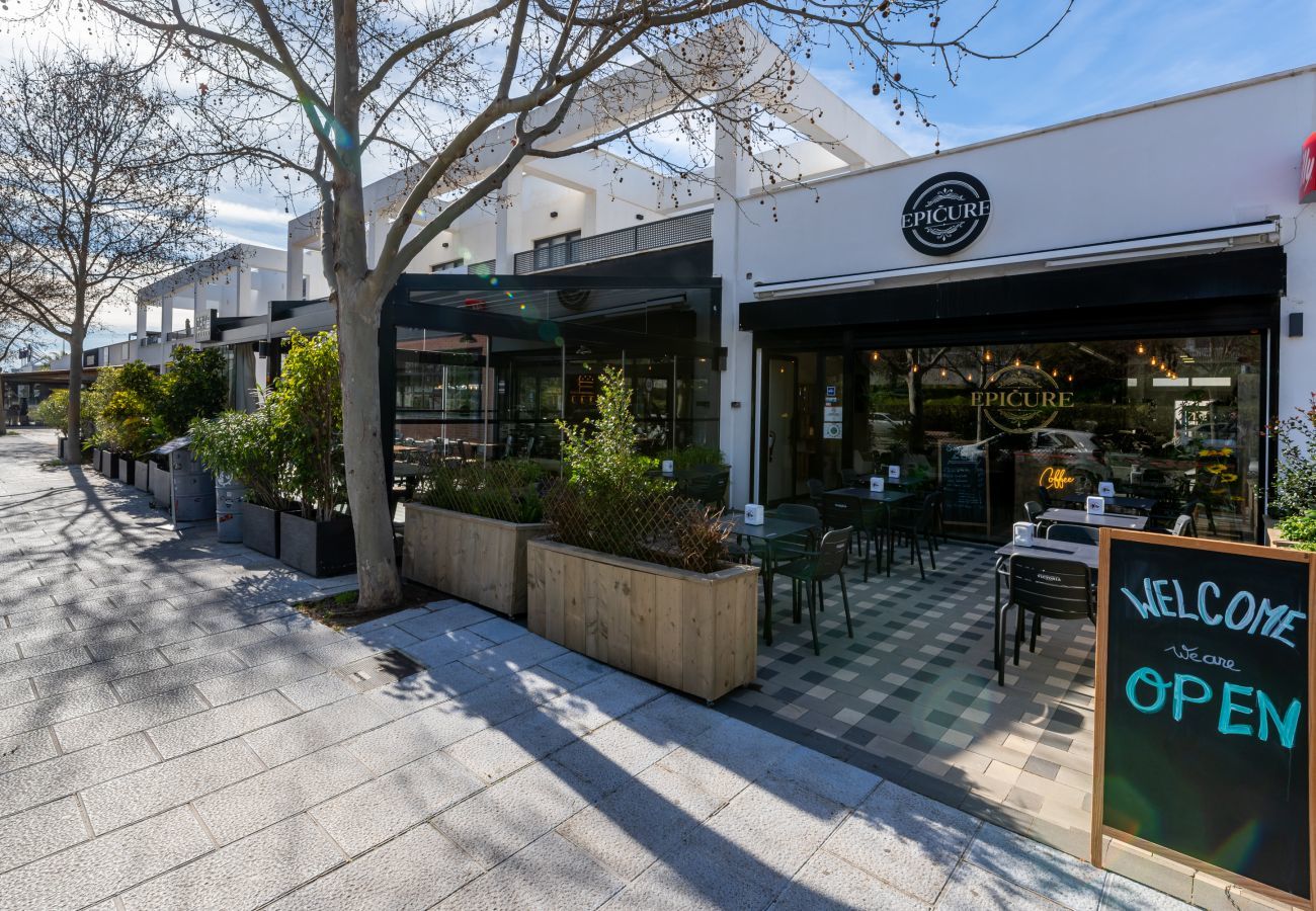 Apartamento en La Cala de Mijas - Cala Serena | 3-bedroom modern apartment situated in La Cala de Mijas