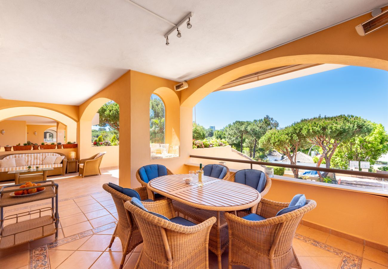 Apartamento en Marbella - Hacienda Elviria, Marbella Exclusive