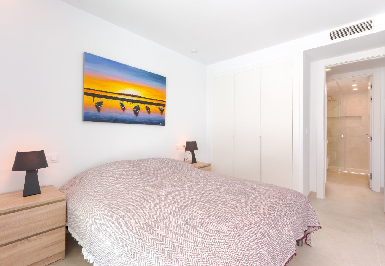 Apartamento en Fuengirola - Jade Tower | Apartamento de Lujo Costero de 2 Dormitorios en Fuengirola