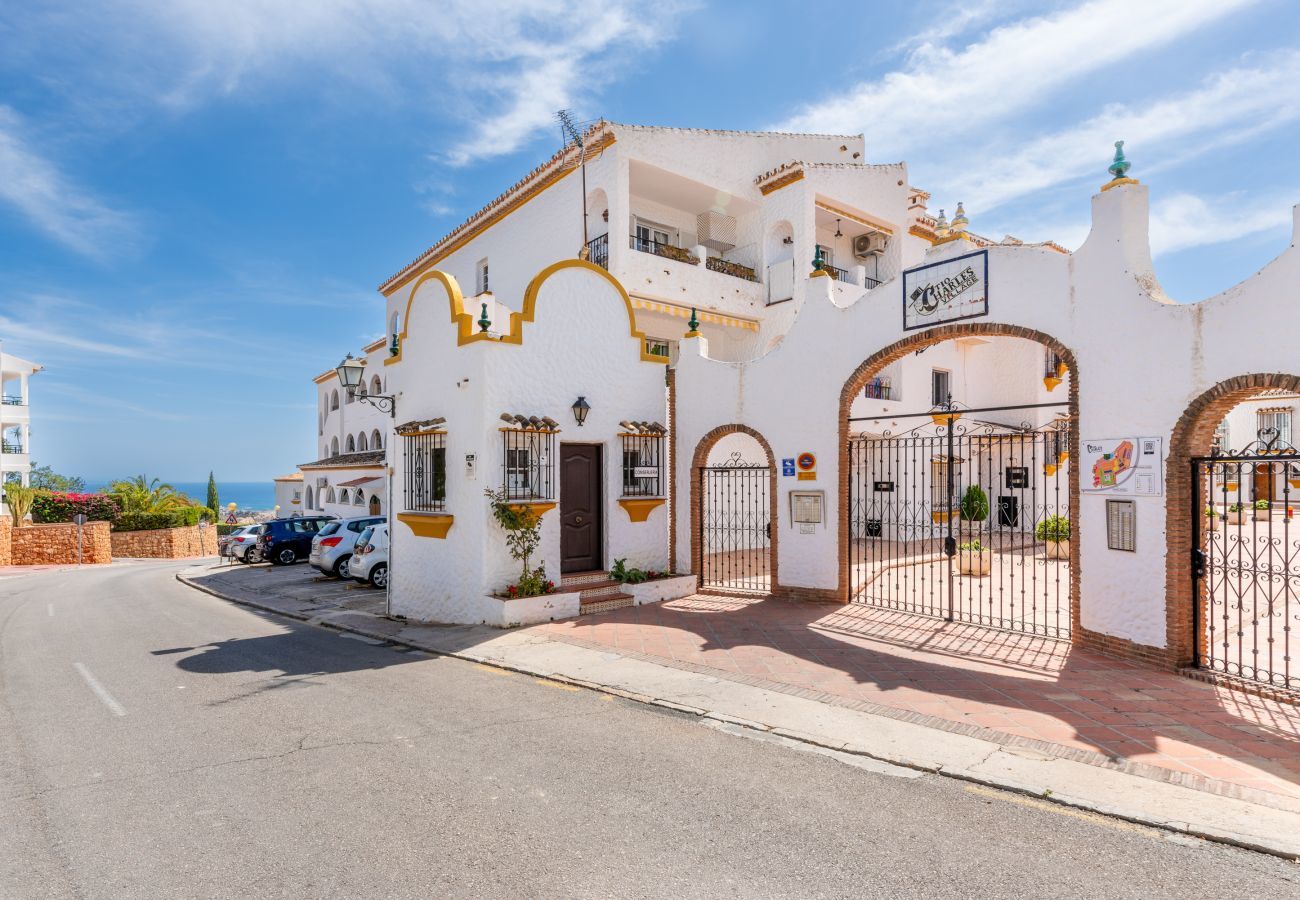 Apartamento en Benalmádena - Tio Charles de June | Encantador apartamento de 2 dormitorios