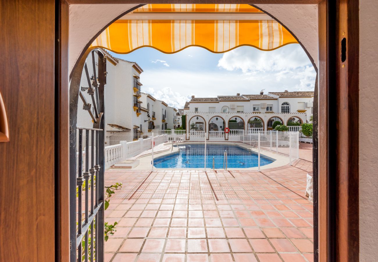 Apartamento en Benalmádena - Tio Charles de June | Encantador apartamento de 2 dormitorios