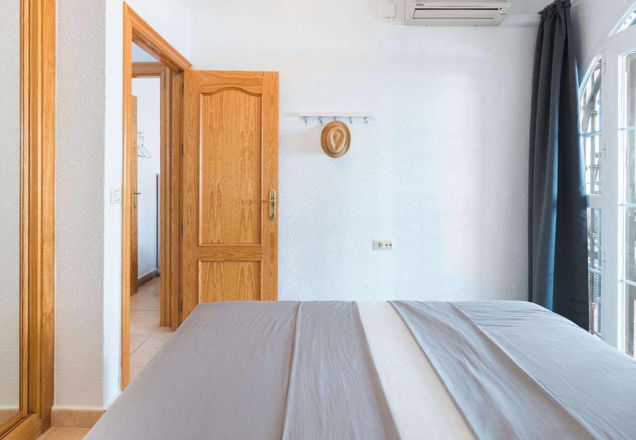 Apartamento en Benalmádena - Tio Charles de June | Encantador apartamento de 2 dormitorios