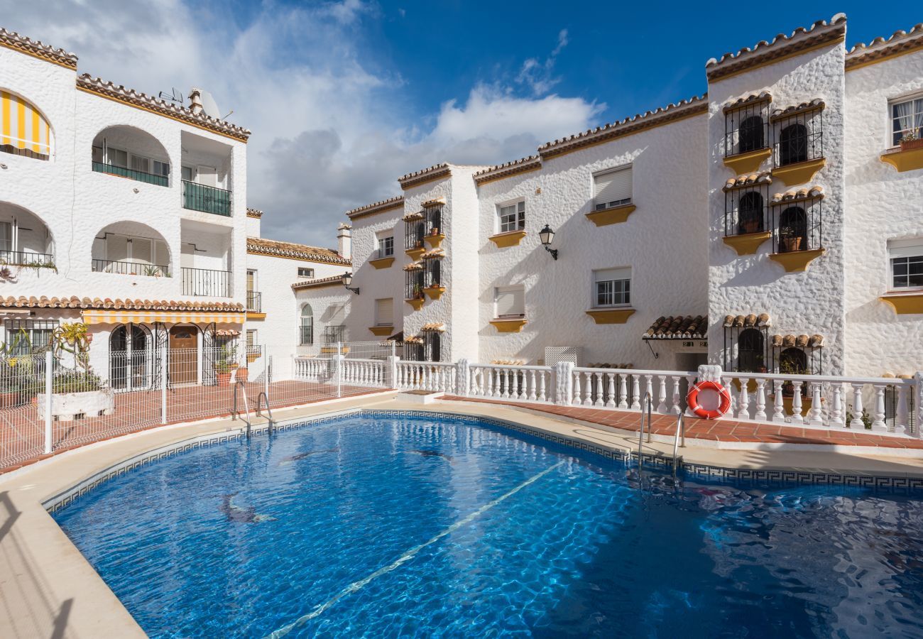 Apartamento en Benalmádena - Tio Charles de June | Encantador apartamento de 2 dormitorios