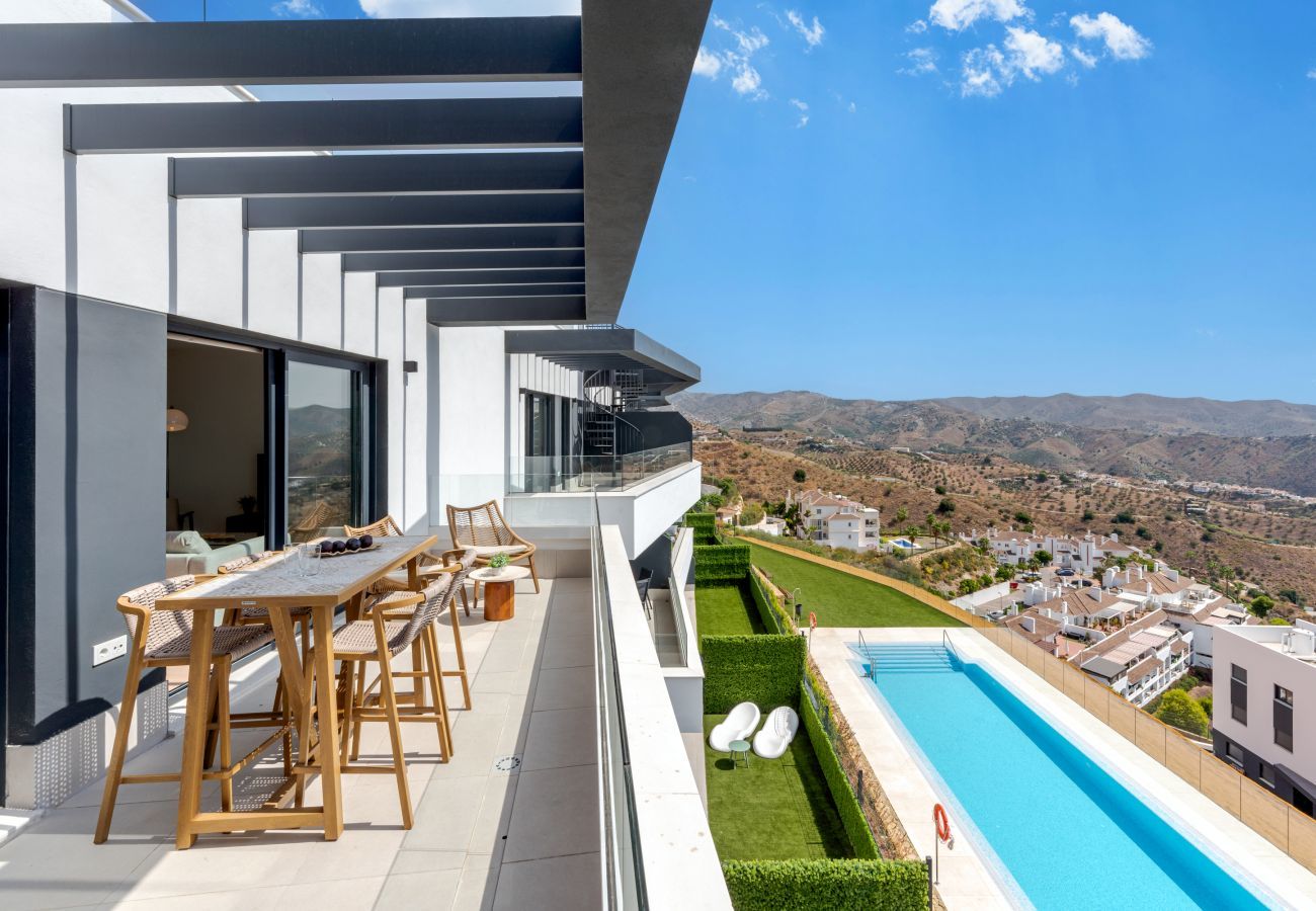Apartamento en Rincón de la Victoria - Bali en Rincón | Elegante Apartamento de 2 Dormitorios con Terraza y Vistas al Mar