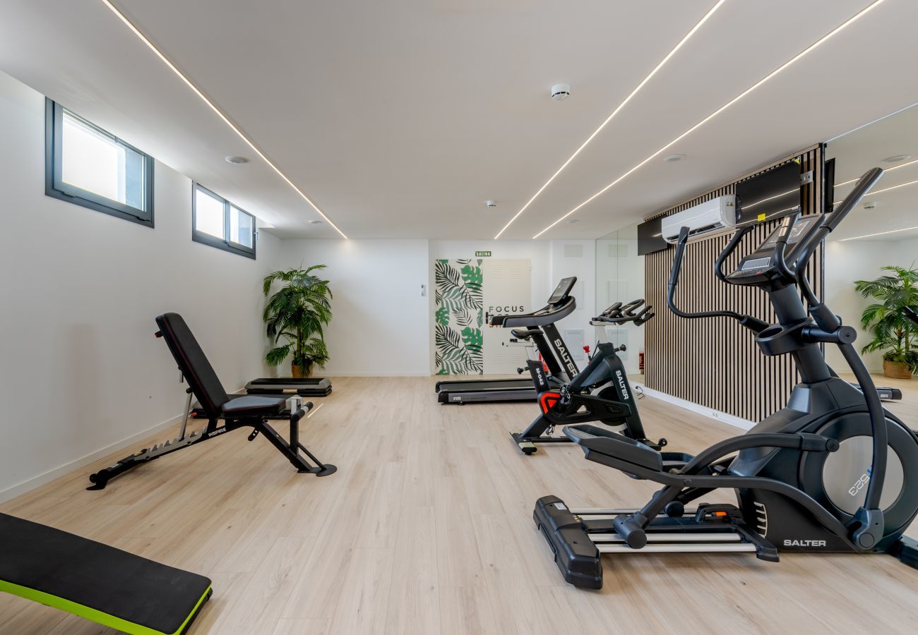 Apartamento en Rincón de la Victoria - Bali en Rincón | Elegante Apartamento de 2 Dormitorios con Terraza y Vistas al Mar