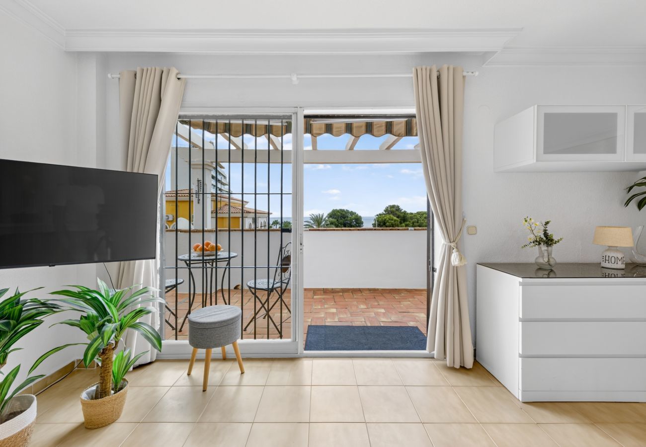 Apartamento en Benalmádena - Benalmadena Views | Luminoso apartamento con vistas al mar cerca de Playa Santa Ana