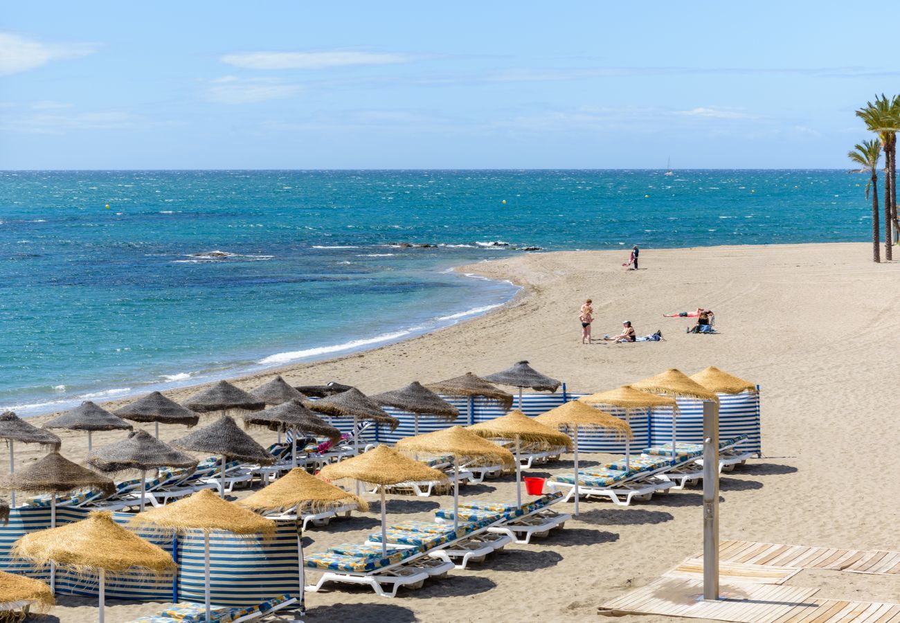Apartamento en Benalmádena - Benalmadena Views | Luminoso apartamento con vistas al mar cerca de Playa Santa Ana