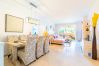 Apartment in Marbella - Los Lagos Golf I | Uniquely styled 3 bedroom apartment in Marbella Apartment in Marbella - Los Lagos Golf I | Uniquely styled 3 bedroom apartment in Marbella