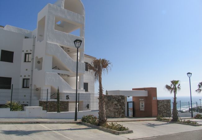 Apartment in Torrox Costa - Penthouse Calaceite Blanco | Escape with 180° Sea Views near Nerja Apartment in Torrox Costa - Penthouse Calaceite Blanco | Escape with 180° Sea Views near Nerja