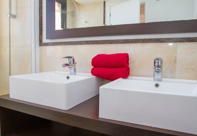 Apartment in Torrox Costa - Penthouse Calaceite Blanco | Escape with 180° Sea Views near Nerja Apartment in Torrox Costa - Penthouse Calaceite Blanco | Escape with 180° Sea Views near Nerja