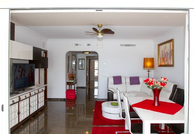 Apartment in Torremolinos - Carihuela - Frontline Beach Apartment in Torremolinos Apartment in Torremolinos - Carihuela - Frontline Beach Apartment in Torremolinos