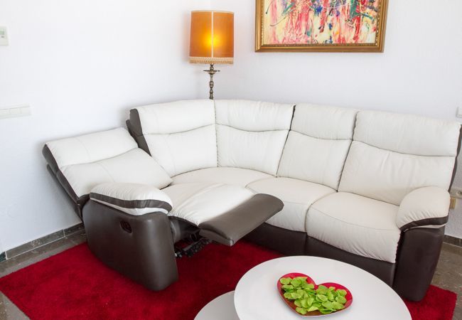 Apartment in Torremolinos - Carihuela - Frontline Beach Apartment in Torremolinos Apartment in Torremolinos - Carihuela - Frontline Beach Apartment in Torremolinos