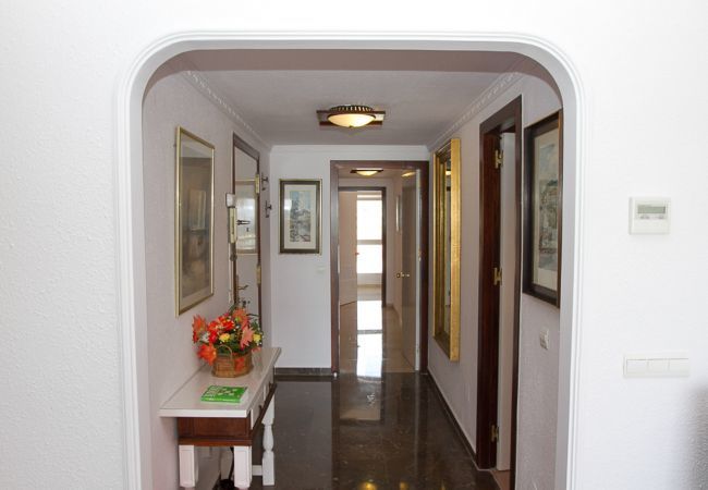 Apartment in Torremolinos - Carihuela - Frontline Beach Apartment in Torremolinos Apartment in Torremolinos - Carihuela - Frontline Beach Apartment in Torremolinos