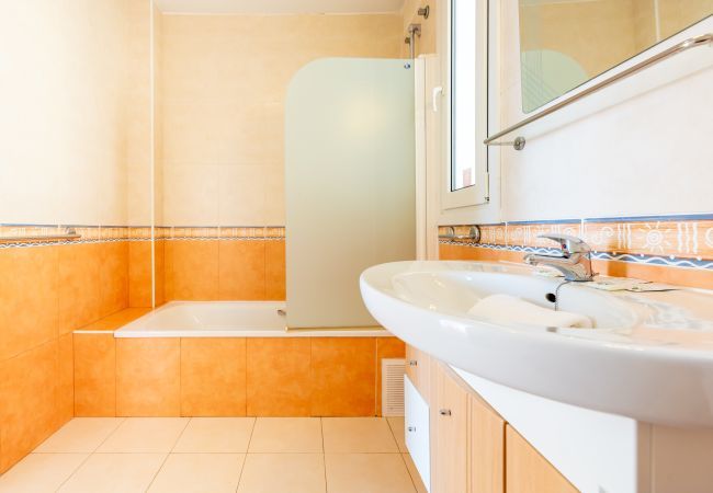 Villa in Benalmádena - Casa Pamela, 2-in-1 villa with 2 private swimming pools Villa in Benalmádena - Casa Pamela, 2-in-1 villa with 2 private swimming pools