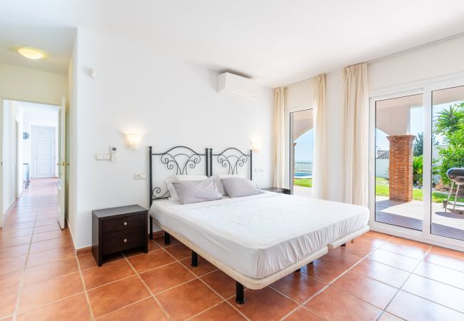 Villa in Benalmádena - Casa Pamela, 2-in-1 villa with 2 private swimming pools Villa in Benalmádena - Casa Pamela, 2-in-1 villa with 2 private swimming pools