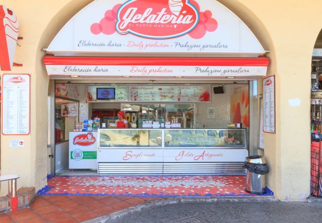 Apartment in Benalmádena - Puerto Marina - 2 terraces and direct view to the Marina Apartment in Benalmádena - Puerto Marina - 2 terraces and direct view to the Marina