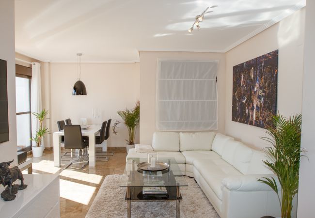 Apartment in Estepona - Golf Hills Marbella - Beautiful decorated incl. lounge terrace Apartment in Estepona - Golf Hills Marbella - Beautiful decorated incl. lounge terrace
