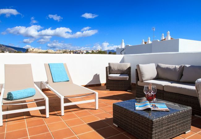 Apartment in Estepona - Golf Hills Marbella - Beautiful decorated incl. lounge terrace Apartment in Estepona - Golf Hills Marbella - Beautiful decorated incl. lounge terrace