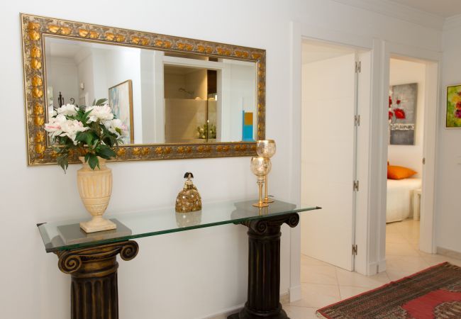 Villa in Mijas Costa - Villa Azalea - Exclusive villa with unique mediterranean view Villa in Mijas Costa - Villa Azalea - Exclusive villa with unique mediterranean view