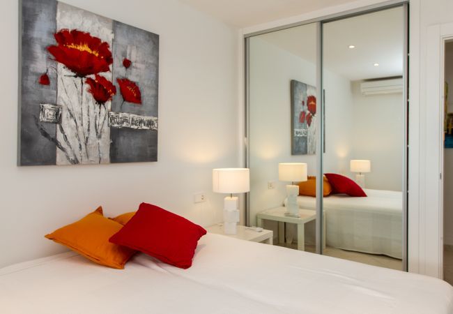 Villa in Mijas Costa - Villa Azalea - Exclusive villa with unique mediterranean view Villa in Mijas Costa - Villa Azalea - Exclusive villa with unique mediterranean view