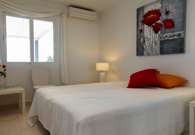 Villa in Mijas Costa - Villa Azalea - Exclusive villa with unique mediterranean view Villa in Mijas Costa - Villa Azalea - Exclusive villa with unique mediterranean view