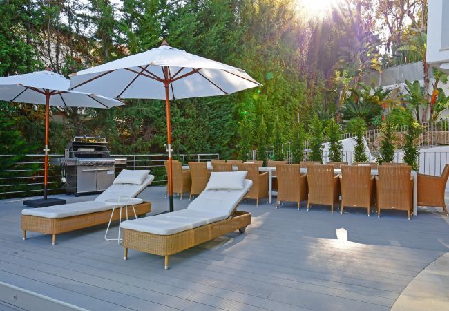 Villa in Marbella - Casa Blanca Marbella - Exclusive Luxury Villa   Villa in Marbella - Casa Blanca Marbella - Exclusive Luxury Villa