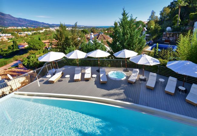 Villa in Marbella - Casa Blanca Marbella - Exclusive Luxury Villa   Villa in Marbella - Casa Blanca Marbella - Exclusive Luxury Villa