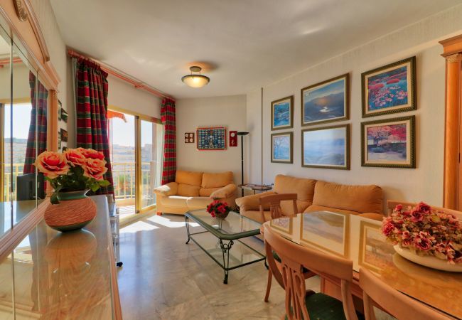 Apartment in Fuengirola - Doña Sofia Fuengirola - Beach Apartment, parking, Wi-Fi, sea view Apartment in Fuengirola - Doña Sofia Fuengirola - Beach Apartment, parking, Wi-Fi, sea view