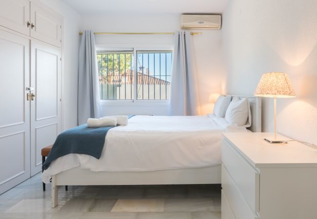 Villa in Mijas Costa - Villa Panorama – Ocean View Oasis with Private Pool, Mijas Costa Villa in Mijas Costa - Villa Panorama – Ocean View Oasis with Private Pool, Mijas Costa