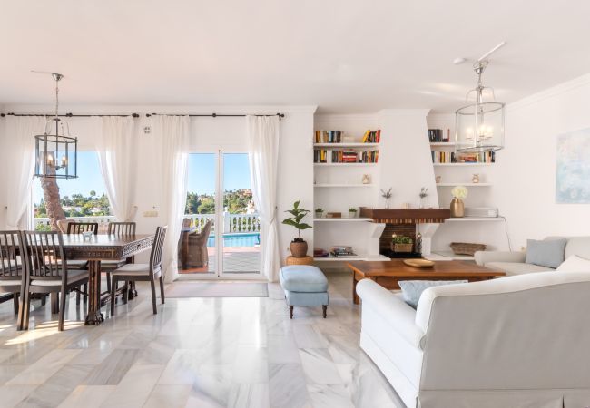 Villa in Mijas Costa - Villa Panorama – Ocean View Oasis with Private Pool, Mijas Costa Villa in Mijas Costa - Villa Panorama – Ocean View Oasis with Private Pool, Mijas Costa