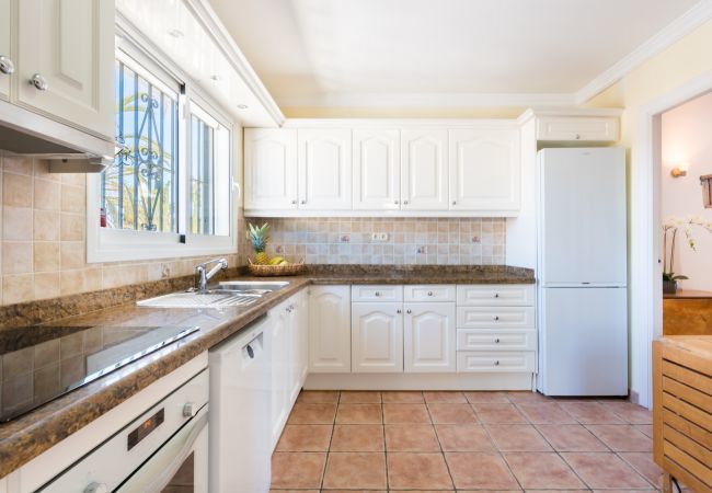 Villa in Mijas Costa - Villa Panorama – Ocean View Oasis with Private Pool, Mijas Costa Villa in Mijas Costa - Villa Panorama – Ocean View Oasis with Private Pool, Mijas Costa