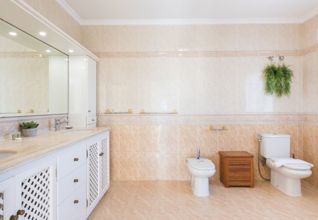 Villa in Mijas Costa - Villa Panorama – Ocean View Oasis with Private Pool, Mijas Costa Villa in Mijas Costa - Villa Panorama – Ocean View Oasis with Private Pool, Mijas Costa