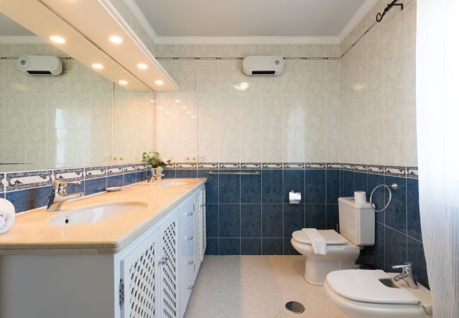 Villa in Mijas Costa - Villa Panorama – Ocean View Oasis with Private Pool, Mijas Costa Villa in Mijas Costa - Villa Panorama – Ocean View Oasis with Private Pool, Mijas Costa