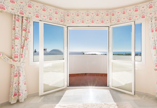 Villa in Mijas Costa - Villa Panorama – Ocean View Oasis with Private Pool, Mijas Costa Villa in Mijas Costa - Villa Panorama – Ocean View Oasis with Private Pool, Mijas Costa