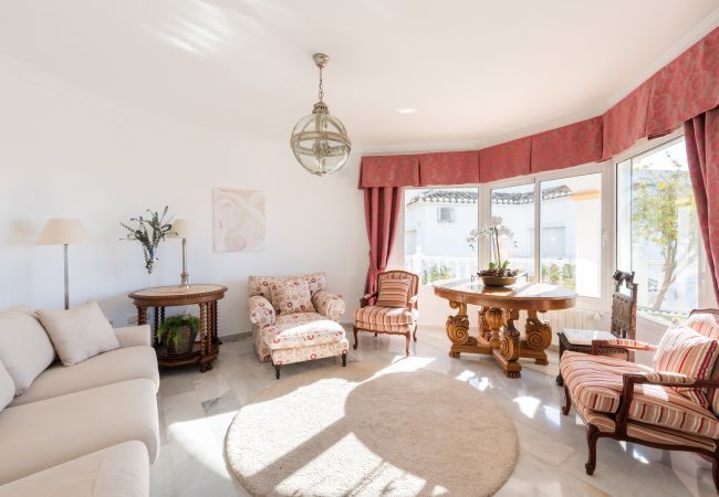 Villa in Mijas Costa - Villa Panorama – Ocean View Oasis with Private Pool, Mijas Costa Villa in Mijas Costa - Villa Panorama – Ocean View Oasis with Private Pool, Mijas Costa