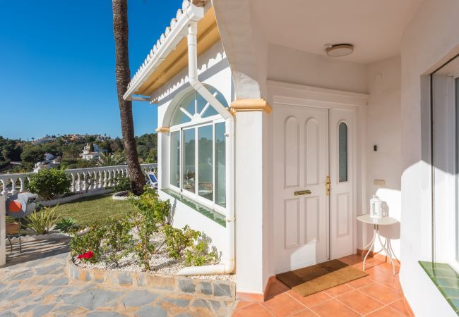 Villa in Mijas Costa - Villa Panorama – Ocean View Oasis with Private Pool, Mijas Costa Villa in Mijas Costa - Villa Panorama – Ocean View Oasis with Private Pool, Mijas Costa