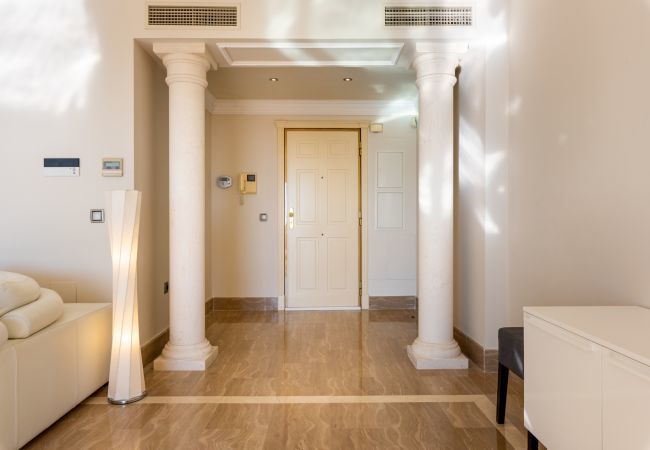 Apartment in Marbella - Sierra Blanca, Marbella - Exclusive Luxury Scandinavian Penthouse Apartment in Marbella - Sierra Blanca, Marbella - Exclusive Luxury Scandinavian Penthouse