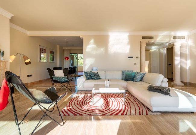 Apartment in Marbella - Sierra Blanca, Marbella - Exclusive Luxury Scandinavian Penthouse Apartment in Marbella - Sierra Blanca, Marbella - Exclusive Luxury Scandinavian Penthouse