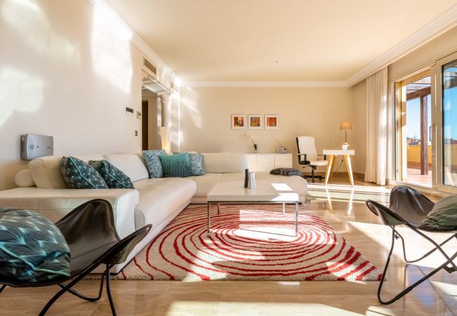 Apartment in Marbella - Sierra Blanca, Marbella - Exclusive Luxury Scandinavian Penthouse Apartment in Marbella - Sierra Blanca, Marbella - Exclusive Luxury Scandinavian Penthouse