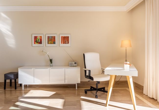 Apartment in Marbella - Sierra Blanca, Marbella - Exclusive Luxury Scandinavian Penthouse Apartment in Marbella - Sierra Blanca, Marbella - Exclusive Luxury Scandinavian Penthouse