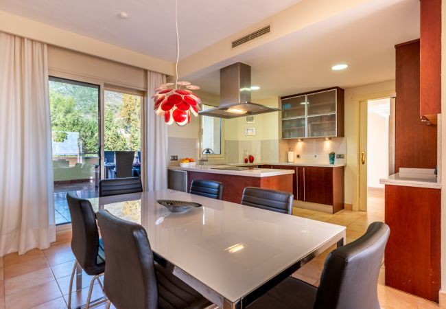Apartment in Marbella - Sierra Blanca, Marbella - Exclusive Luxury Scandinavian Penthouse Apartment in Marbella - Sierra Blanca, Marbella - Exclusive Luxury Scandinavian Penthouse