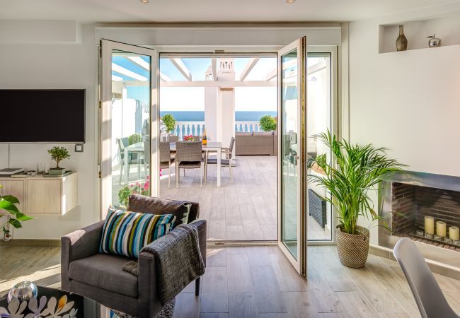 Apartment in Benalmádena - Balcon de Benalmadena - Unique Penthouse Terrace w/ Mediterranean View Apartment in Benalmádena - Balcon de Benalmadena - Unique Penthouse Terrace w/ Mediterranean View
