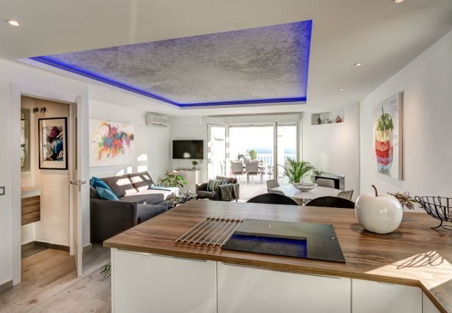 Apartment in Benalmádena - Balcon de Benalmadena - Unique Penthouse Terrace w/ Mediterranean View Apartment in Benalmádena - Balcon de Benalmadena - Unique Penthouse Terrace w/ Mediterranean View